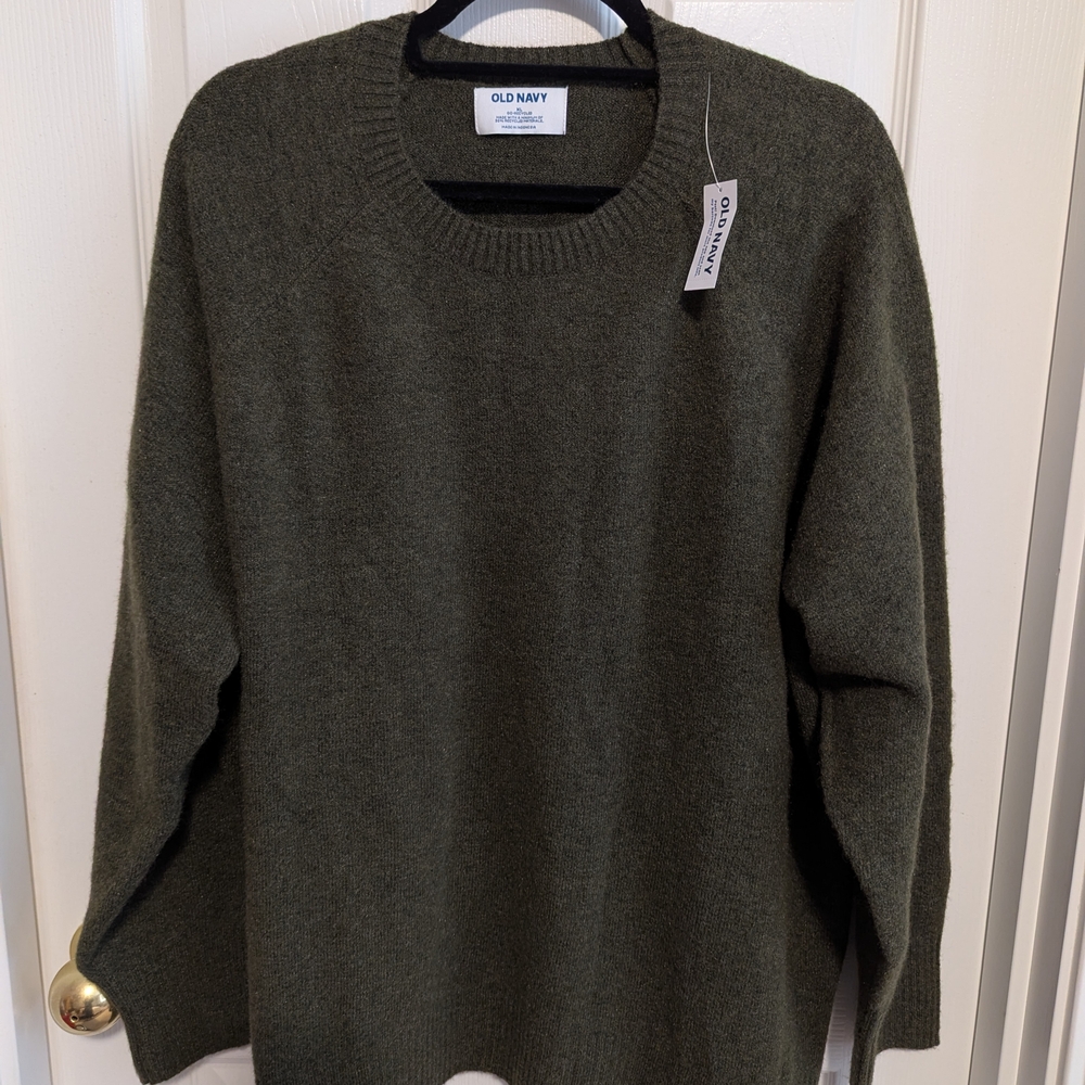 Old Navy Women's Olive Sweater